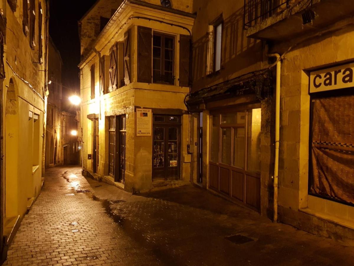 Maison De Caractere Au Coeur De La Cite Medievale De Gourdon Kültér fotó